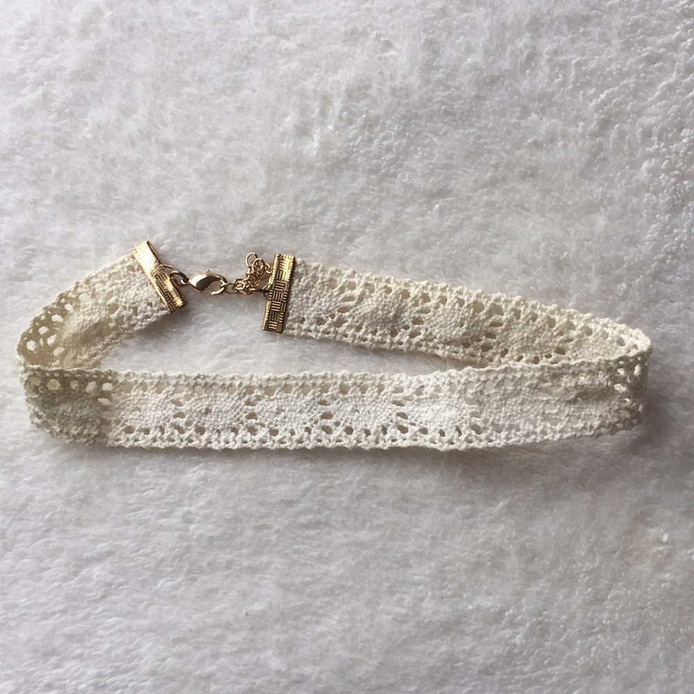 Charming charlie’s lace choker